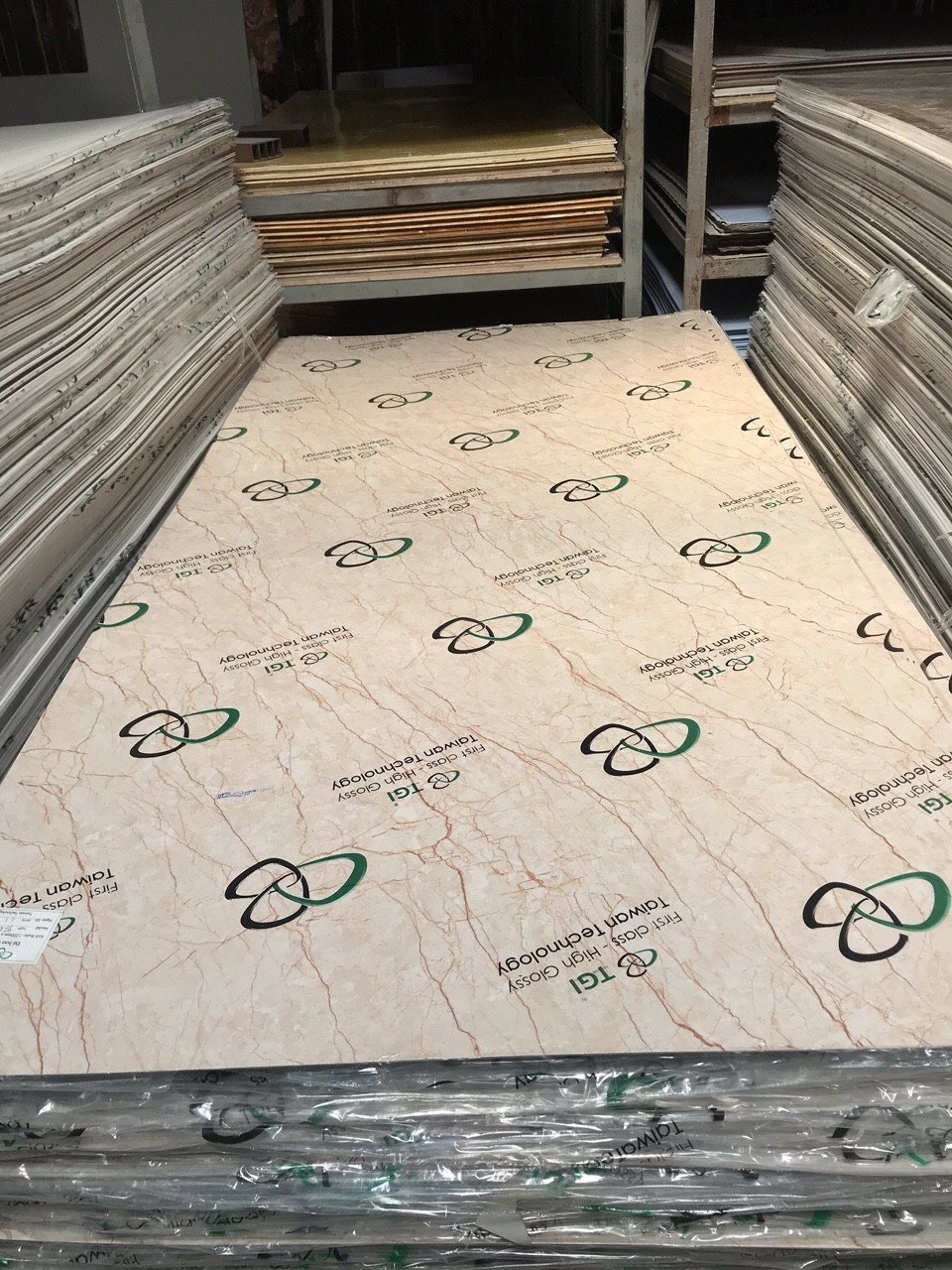 Kho tấm nhựa ốp tường PVC TGI Bình Dương