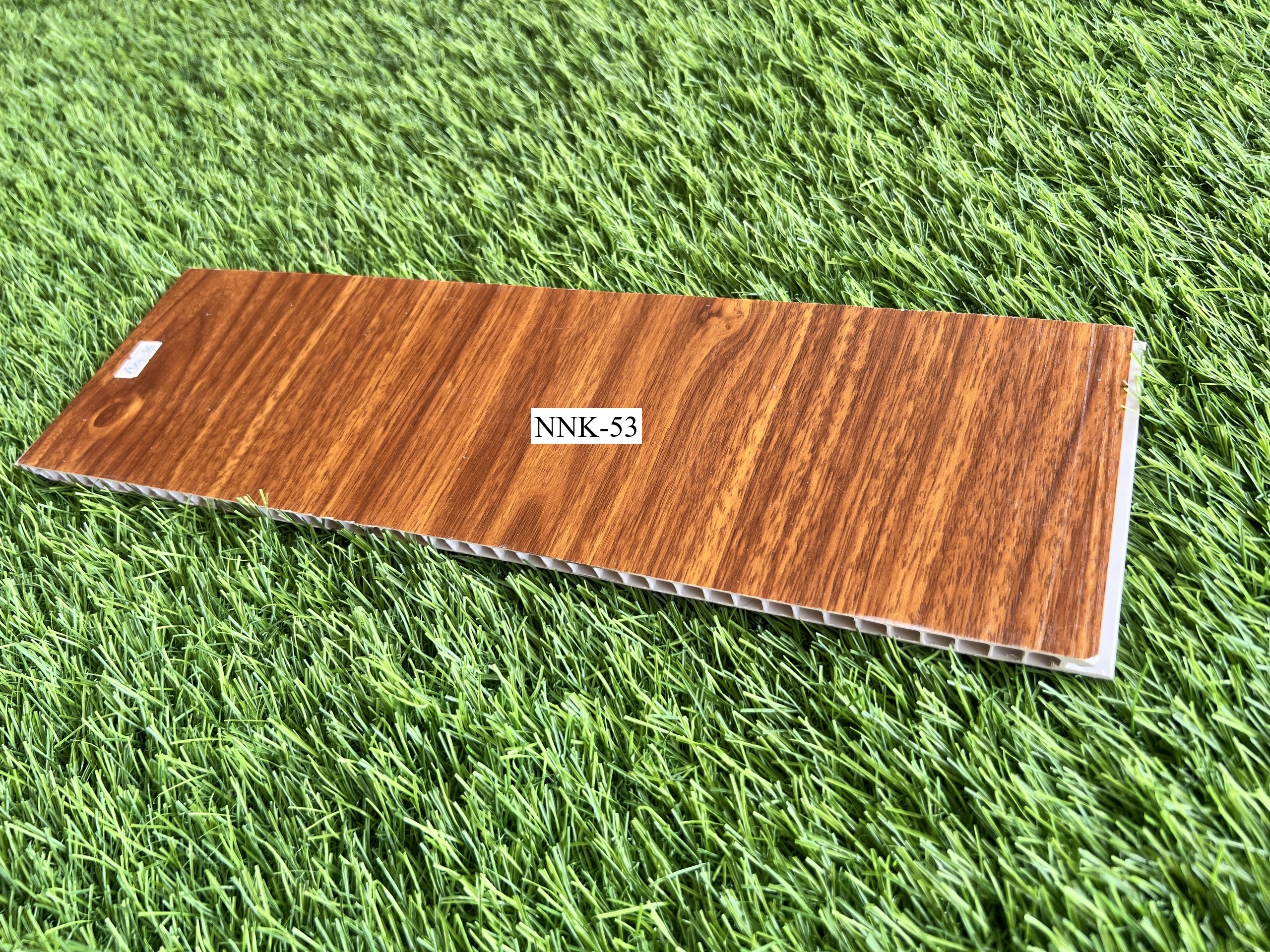 Tấm nhựa ốp tường, ốp trần NANO giả gỗ giá rẻ tại Thủ Dầu Một Bình Dương NNK-53