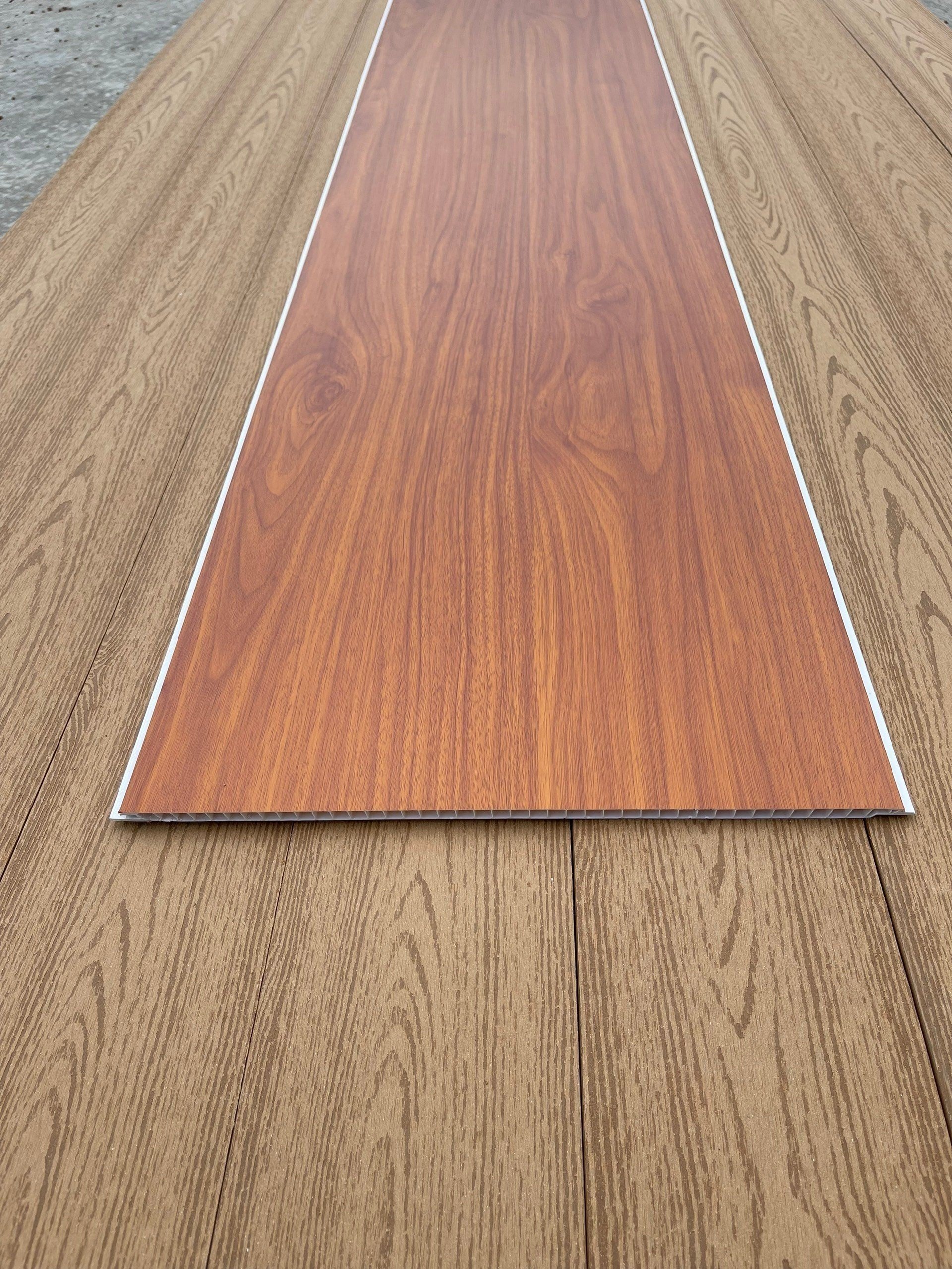 Tấm ốp tường, ốp trần giá bình dân tại Thuận An Bình Dương 008