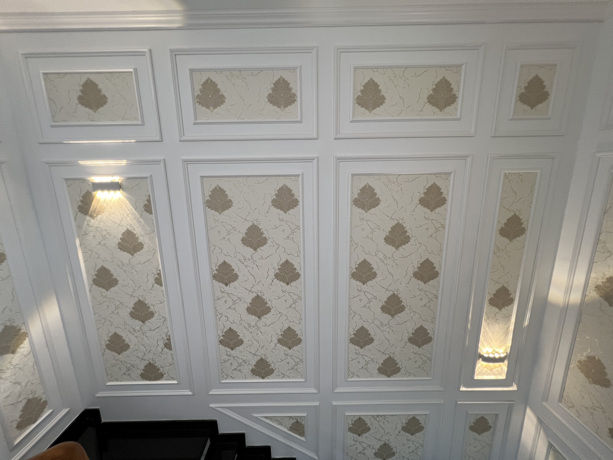 Thi công phào chỉ PS tại Bình Dương