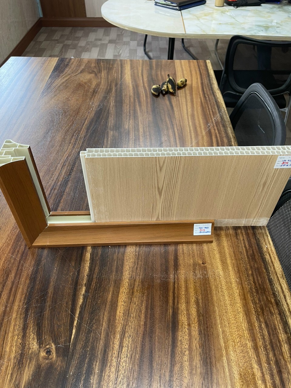 Vách ngăn 2 mặt tại Bình Dương