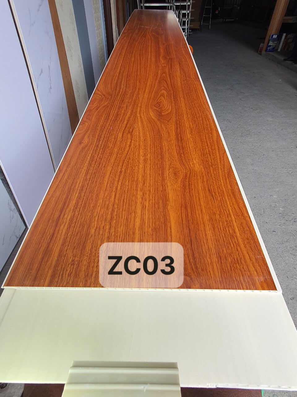 Thi công tấm nhựa ốp tường ốp trần Biên Hòa