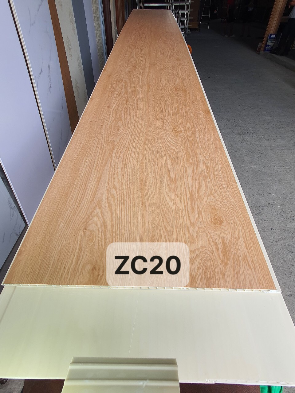 Thi công tấm nhựa ốp tường ốp trần Biên Hòa