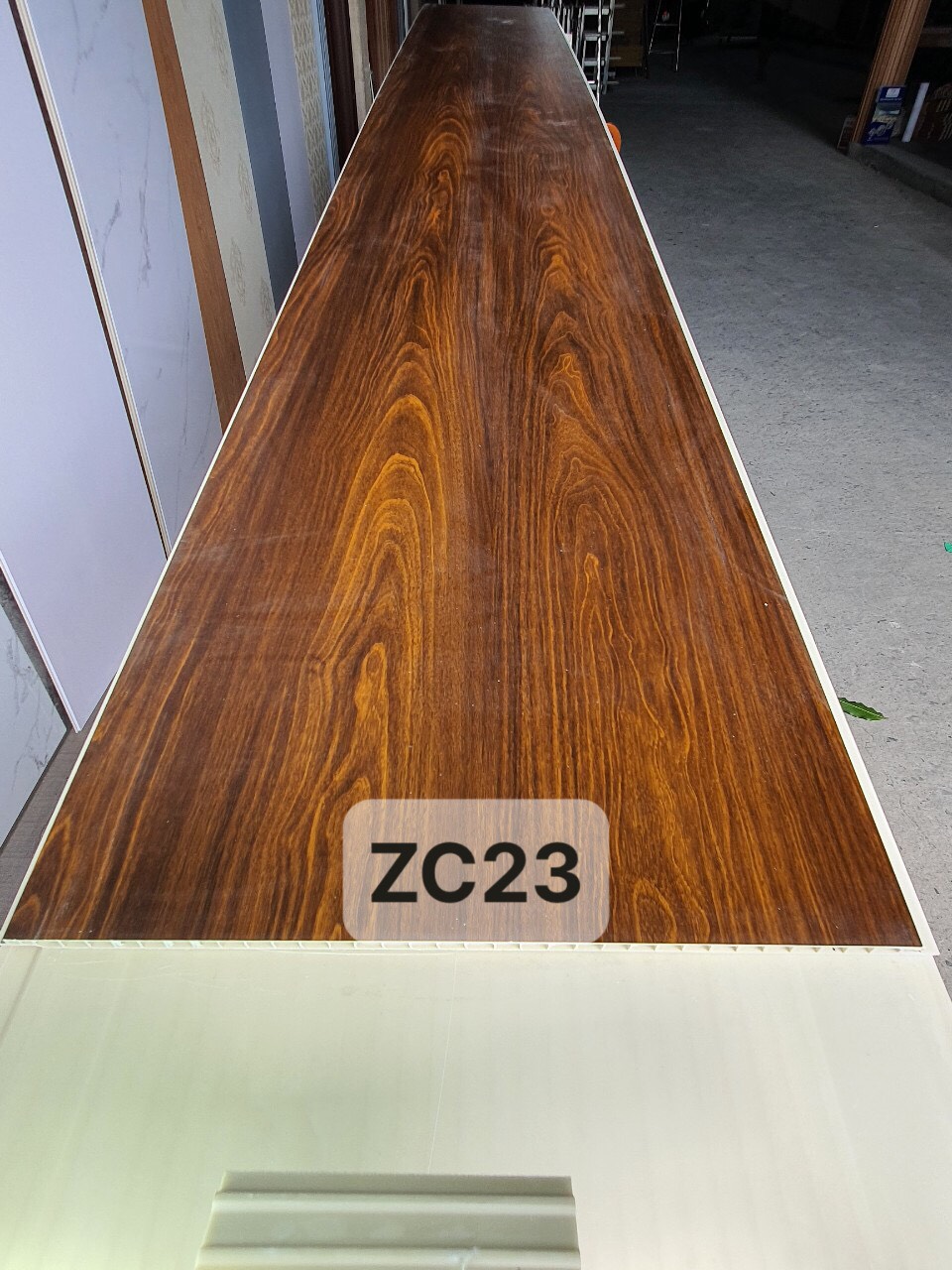 Thi công tấm nhựa ốp tường ốp trần Biên Hòa