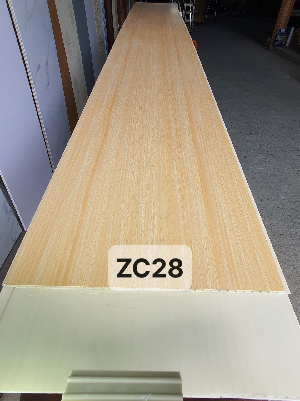 Thi công tấm nhựa ốp tường ốp trần Biên Hòa