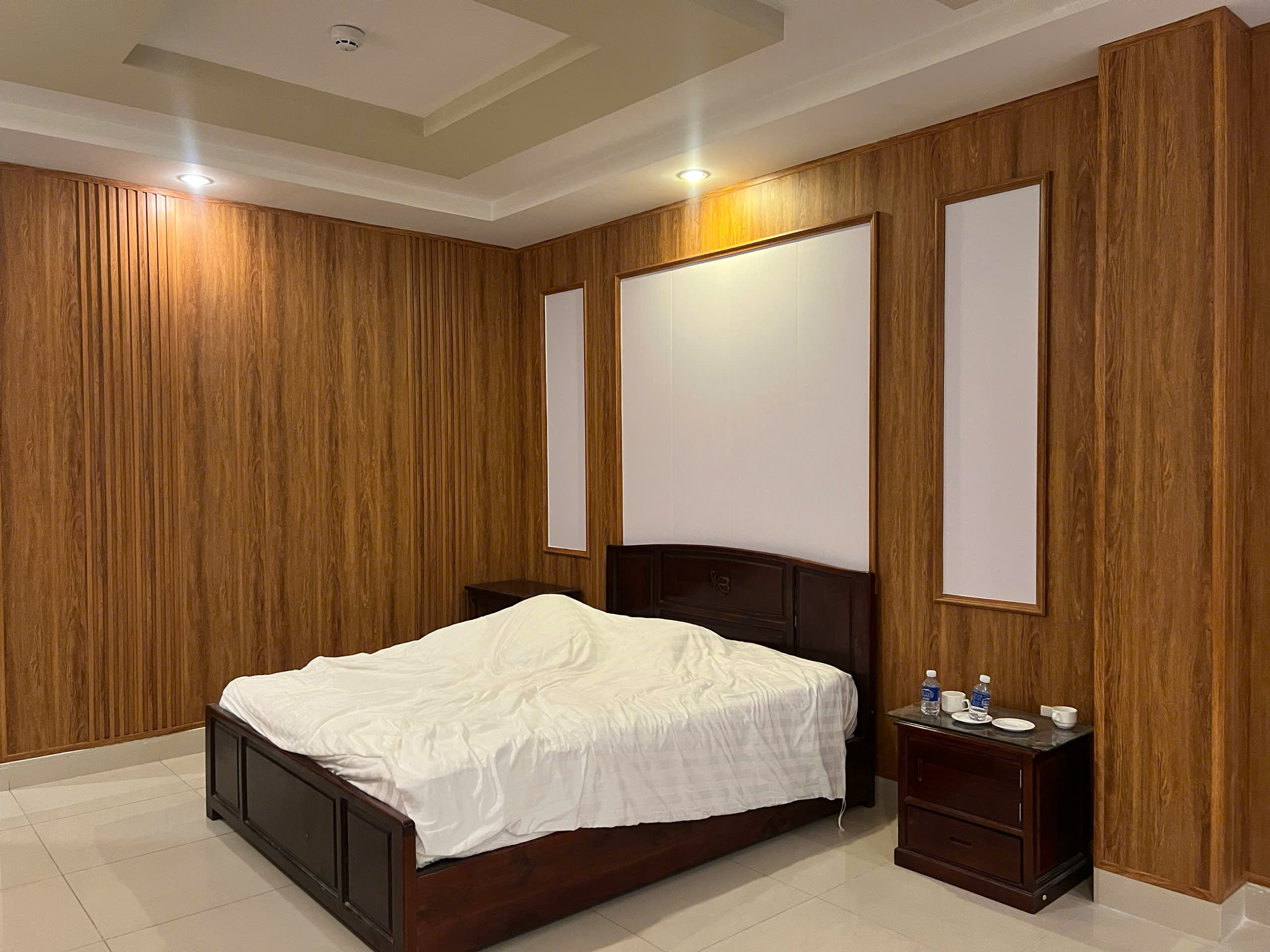 Thi công ốp tường khách sạn tại Bình Dương