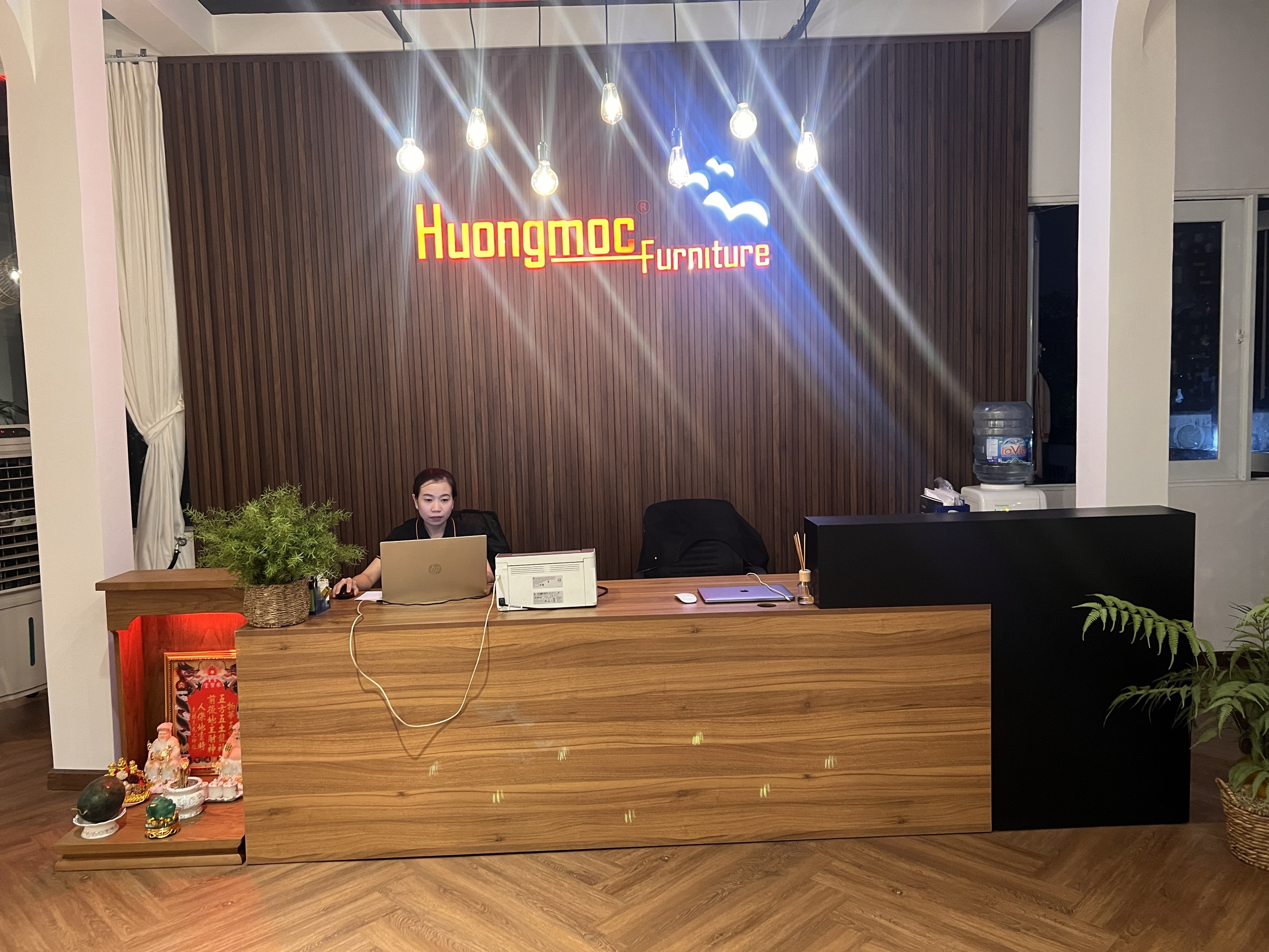 Sàn nhựa giả gỗ Bình Dương