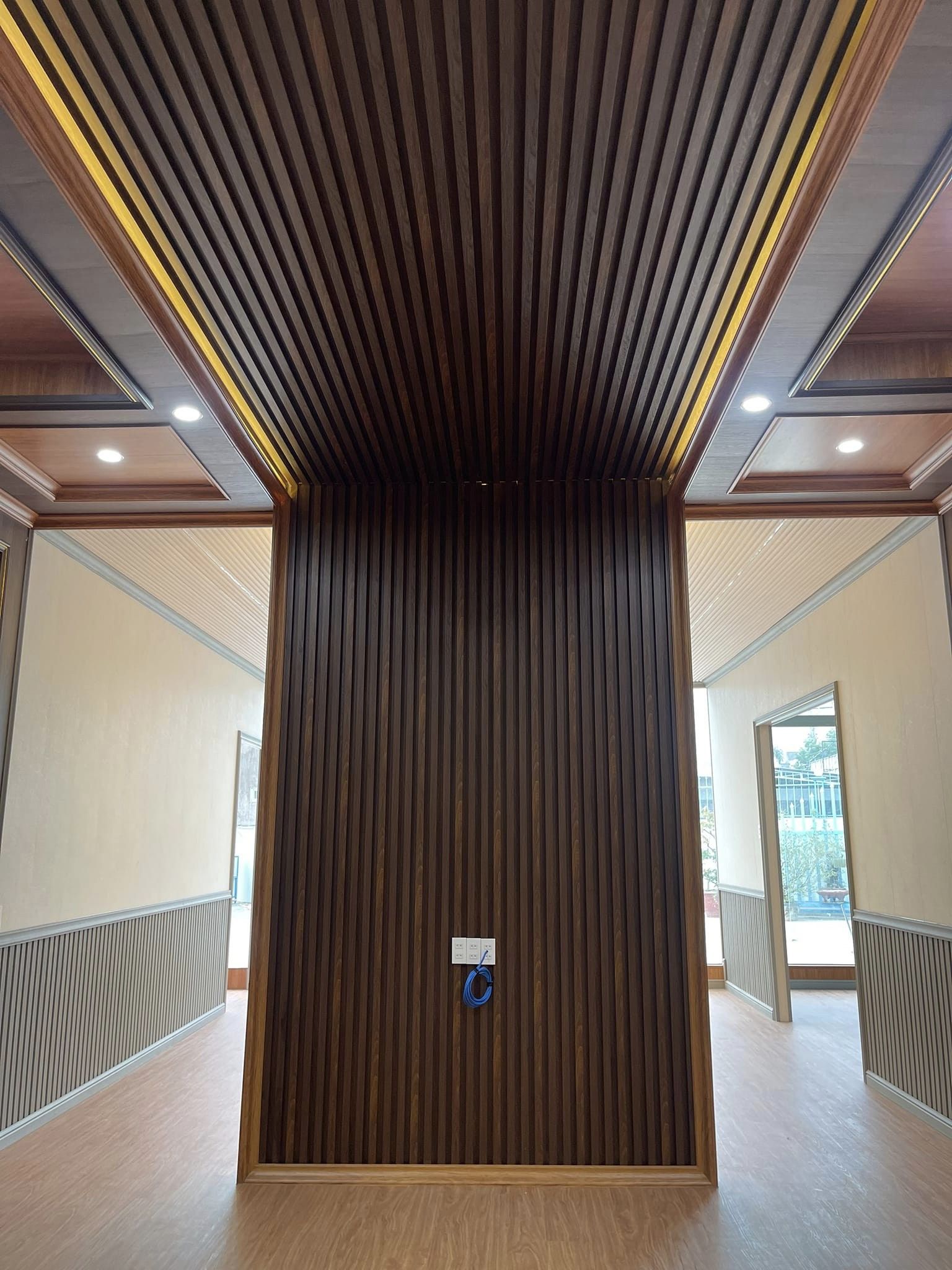 Thi công trần nhựa Bình Dương uy tín chất lượng