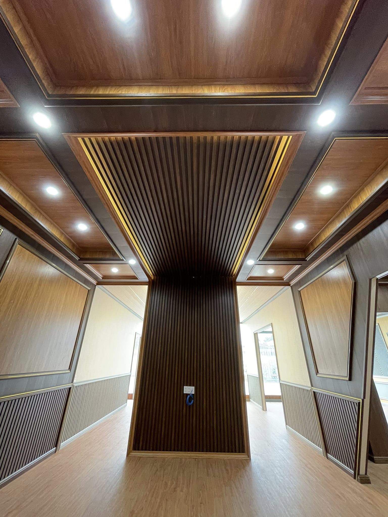 Thi công trần nhựa Bình Dương uy tín chất lượng